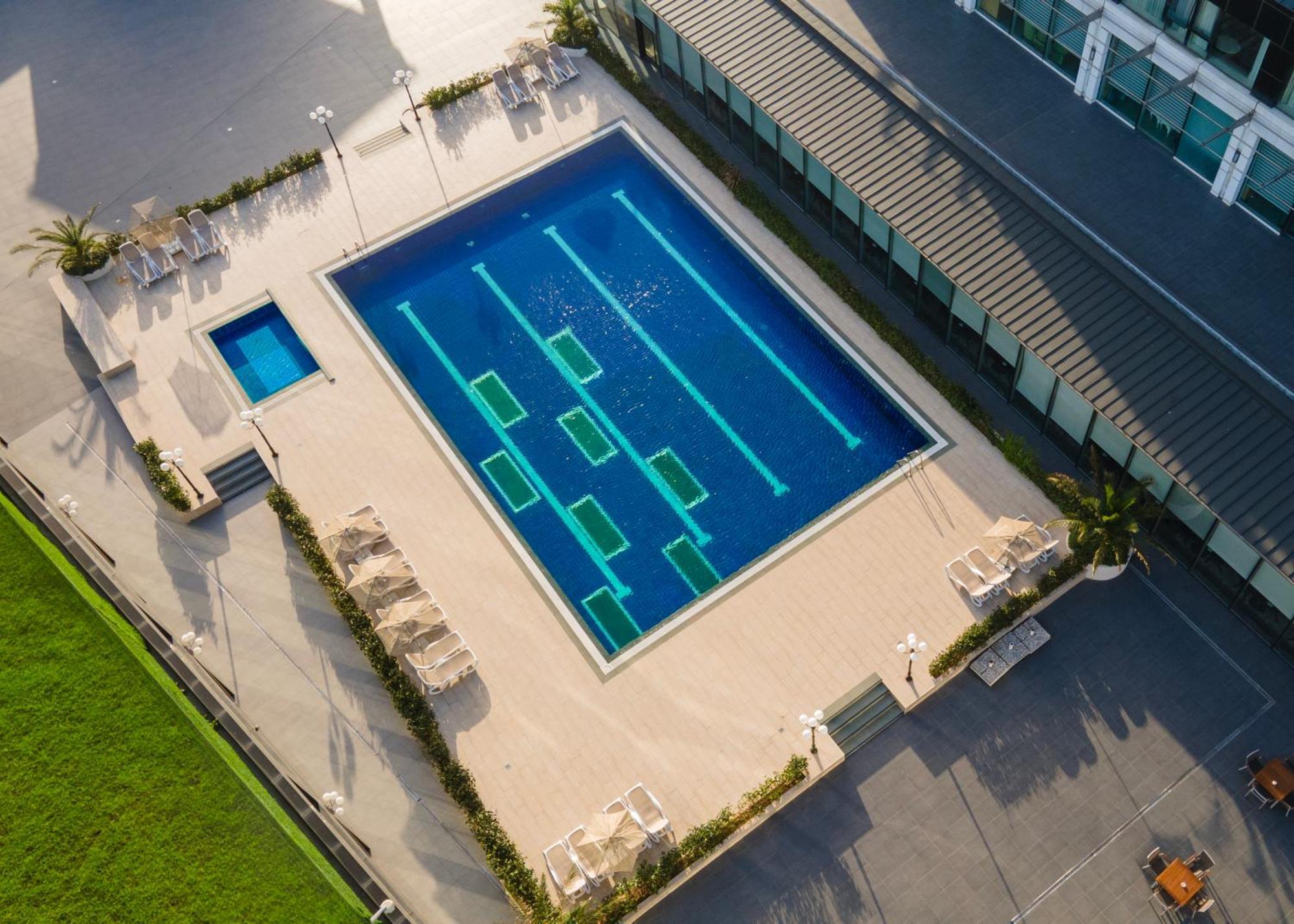 Windsor Hotel & Convention Center イスタンブール エクステリア 写真 The pool at the 2015 Pan American Games