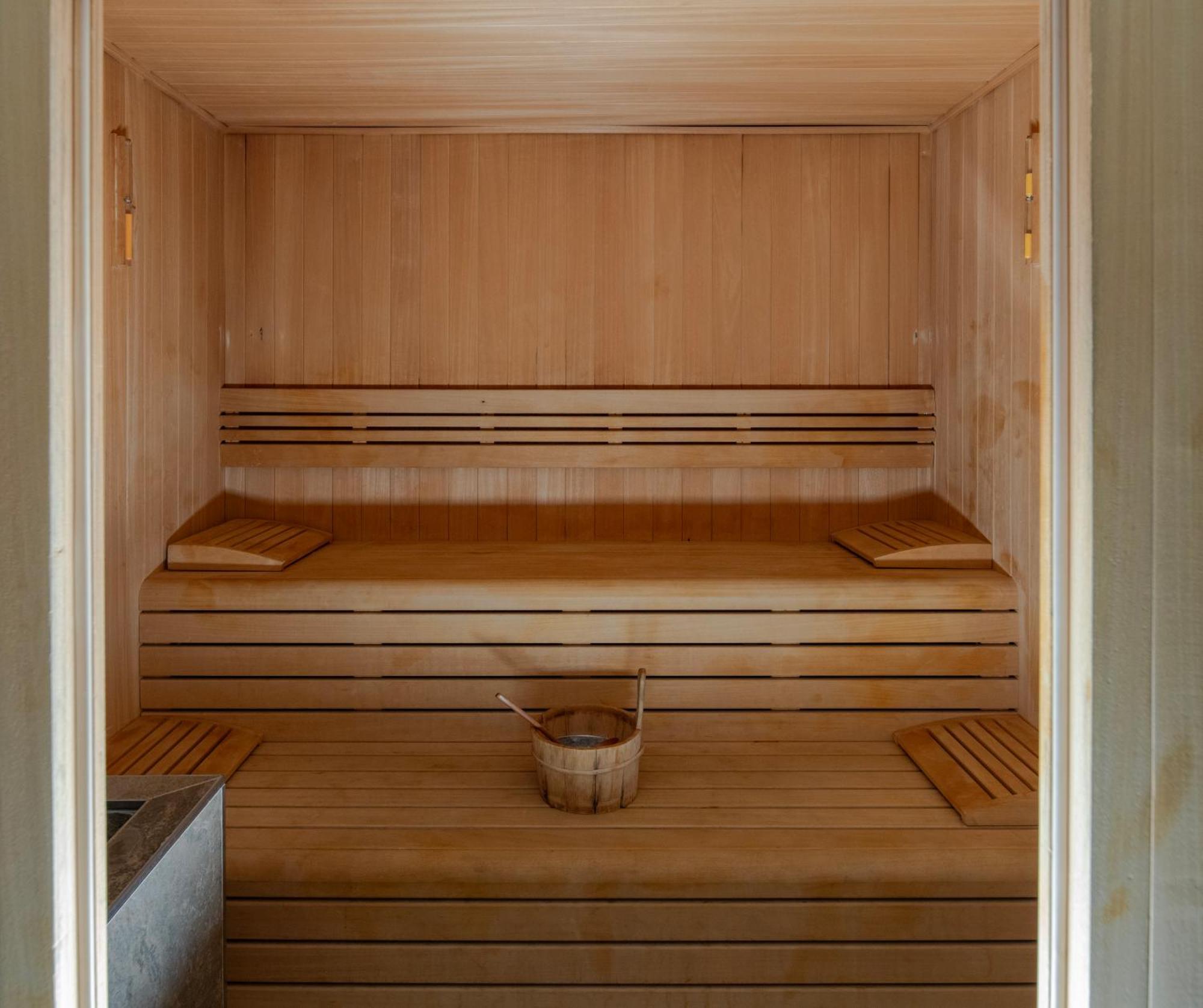 Windsor Hotel & Convention Center イスタンブール エクステリア 写真 A Finnish sauna